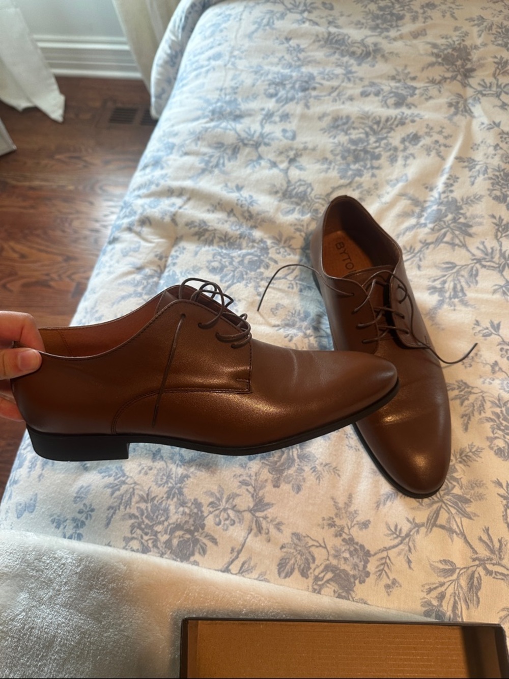 Men's Brown Lace-Up Dress Shoes